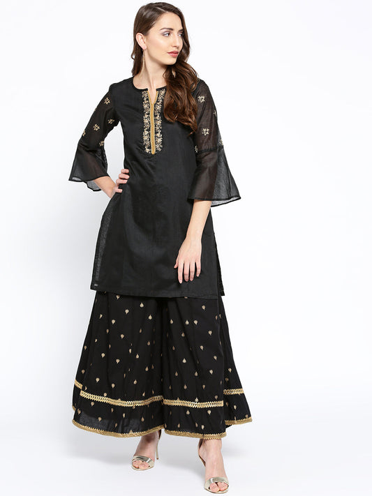Women's Black Solid Kurta With Palazzos