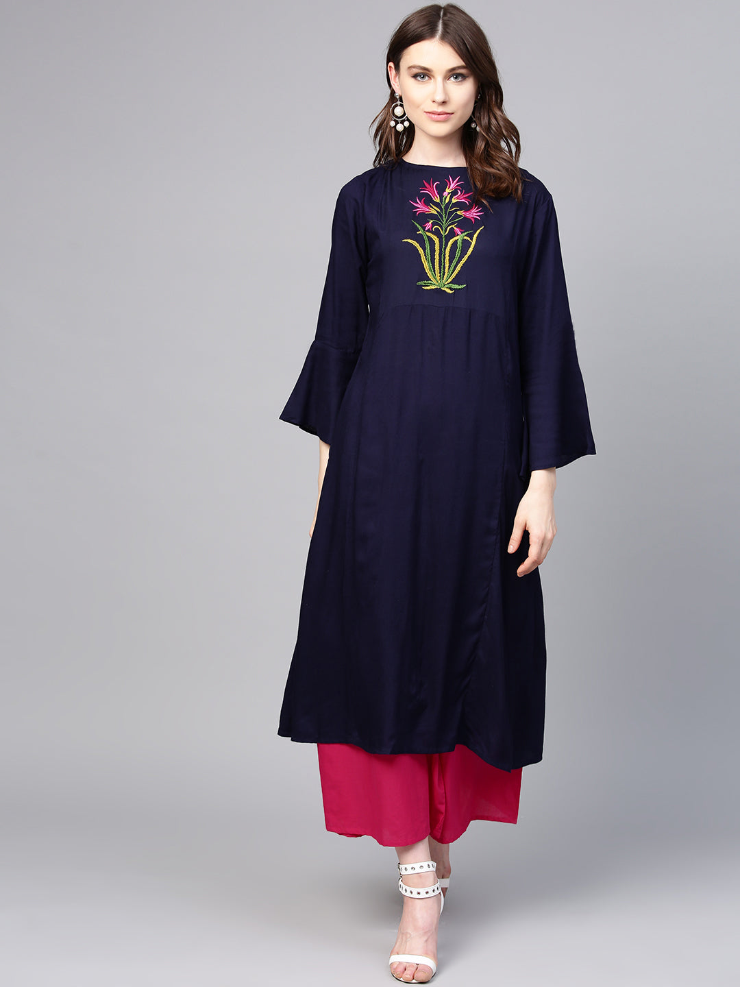 Women's Blue Yoke Design Kurta With Pink Solid Palazzos