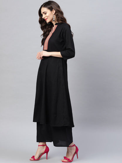 Women's Black Self Design Kurta With Palazzos & Dupatta