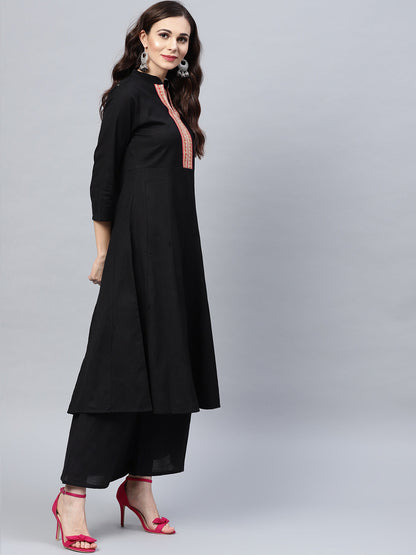Women's Black Self Design Kurta With Palazzos & Dupatta