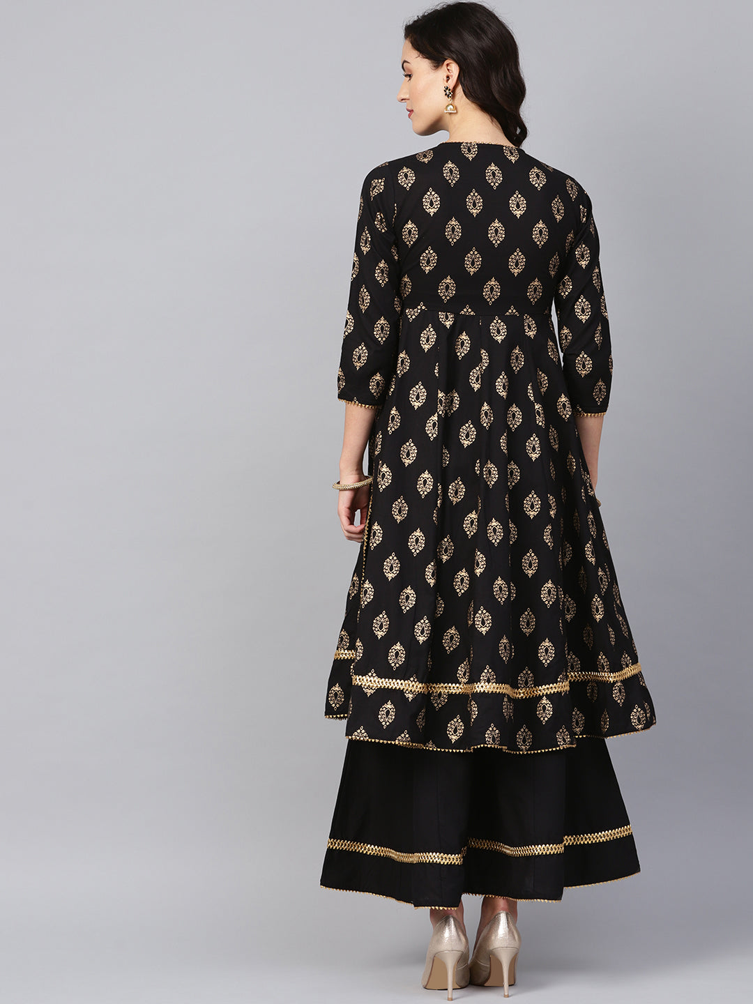 Women's Black And Golden Printed Kurta With Palazzos