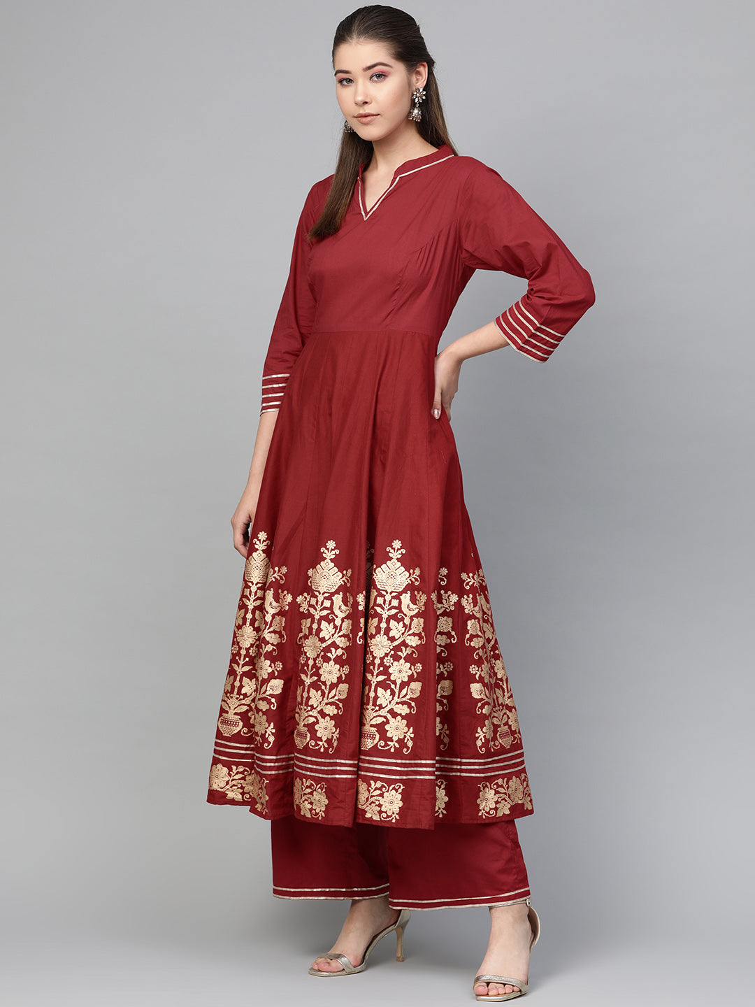 Women's Maroon And Golden Printed Kurta With Palazzos