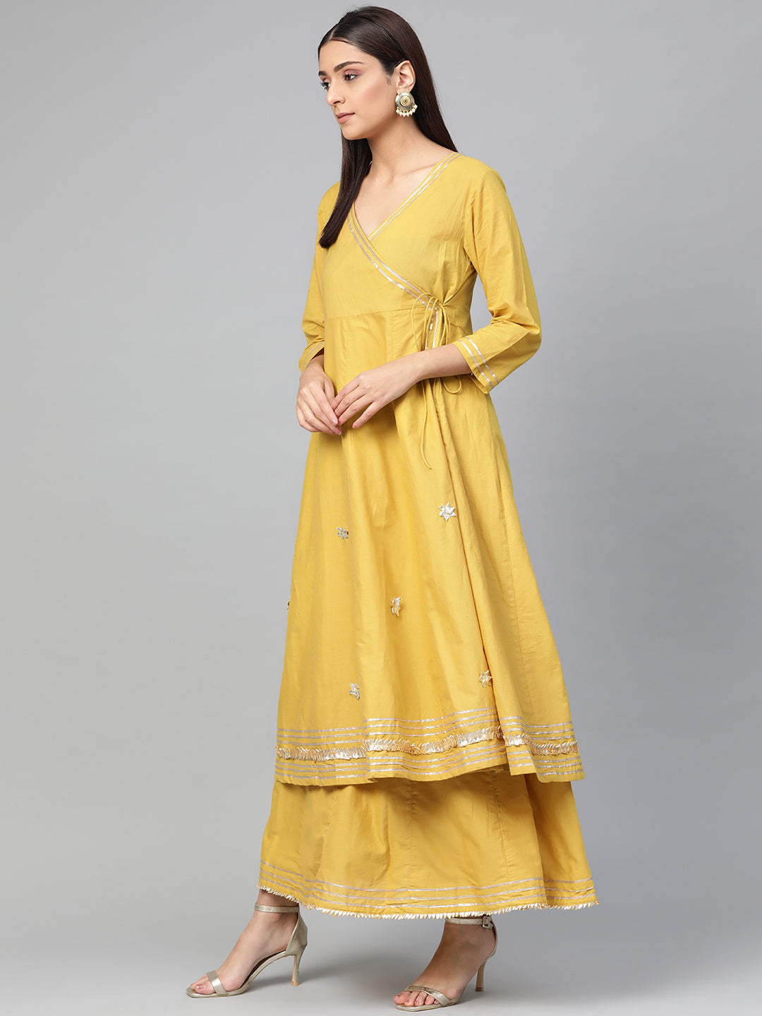 Women's Mustard Yellow Solid Gotta Detailing Kurta & Mustard Gotta Lace Skirt