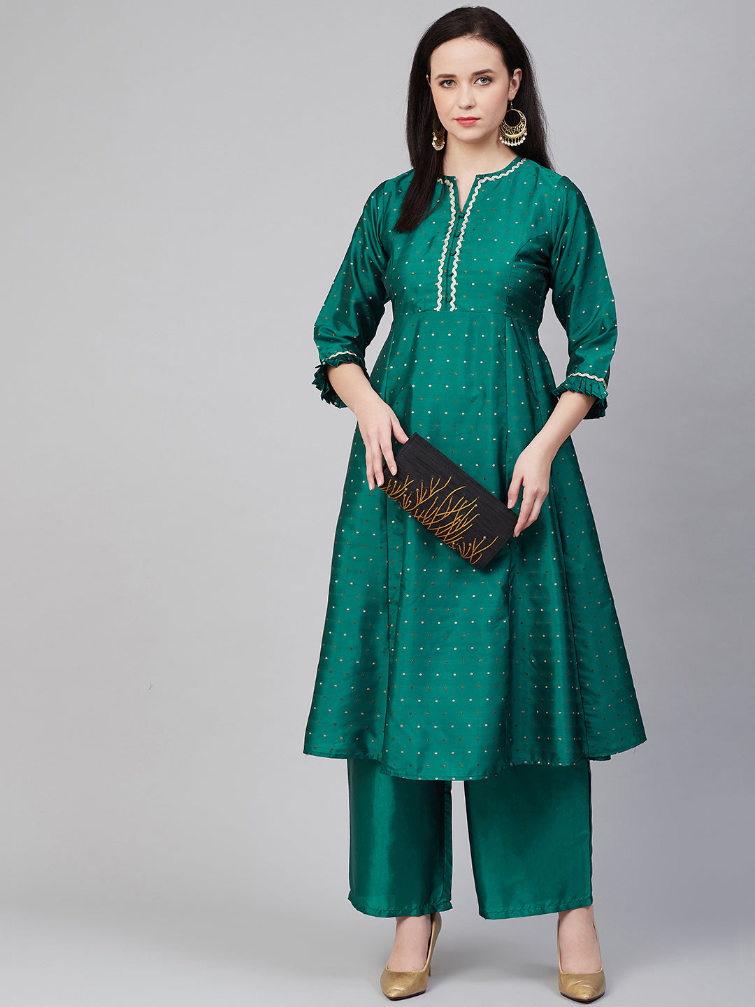 Women's Green And Golden Woven Design Kurta With Palazzos
