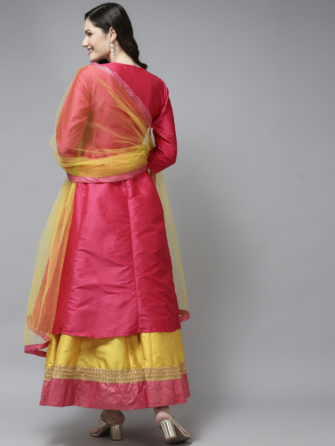 Women's Pink Yoke Design Kurta & Skirt With Dupatta