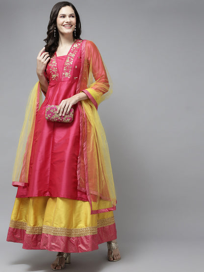Women's Pink Yoke Design Kurta & Skirt With Dupatta