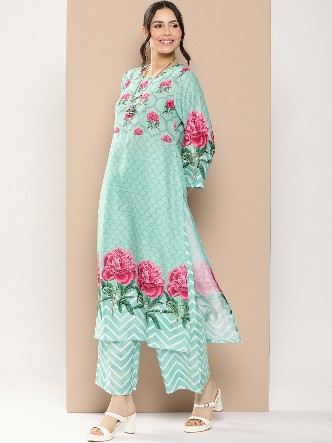Women's Blue Floral Printed A-Line Kurta With Palazzos