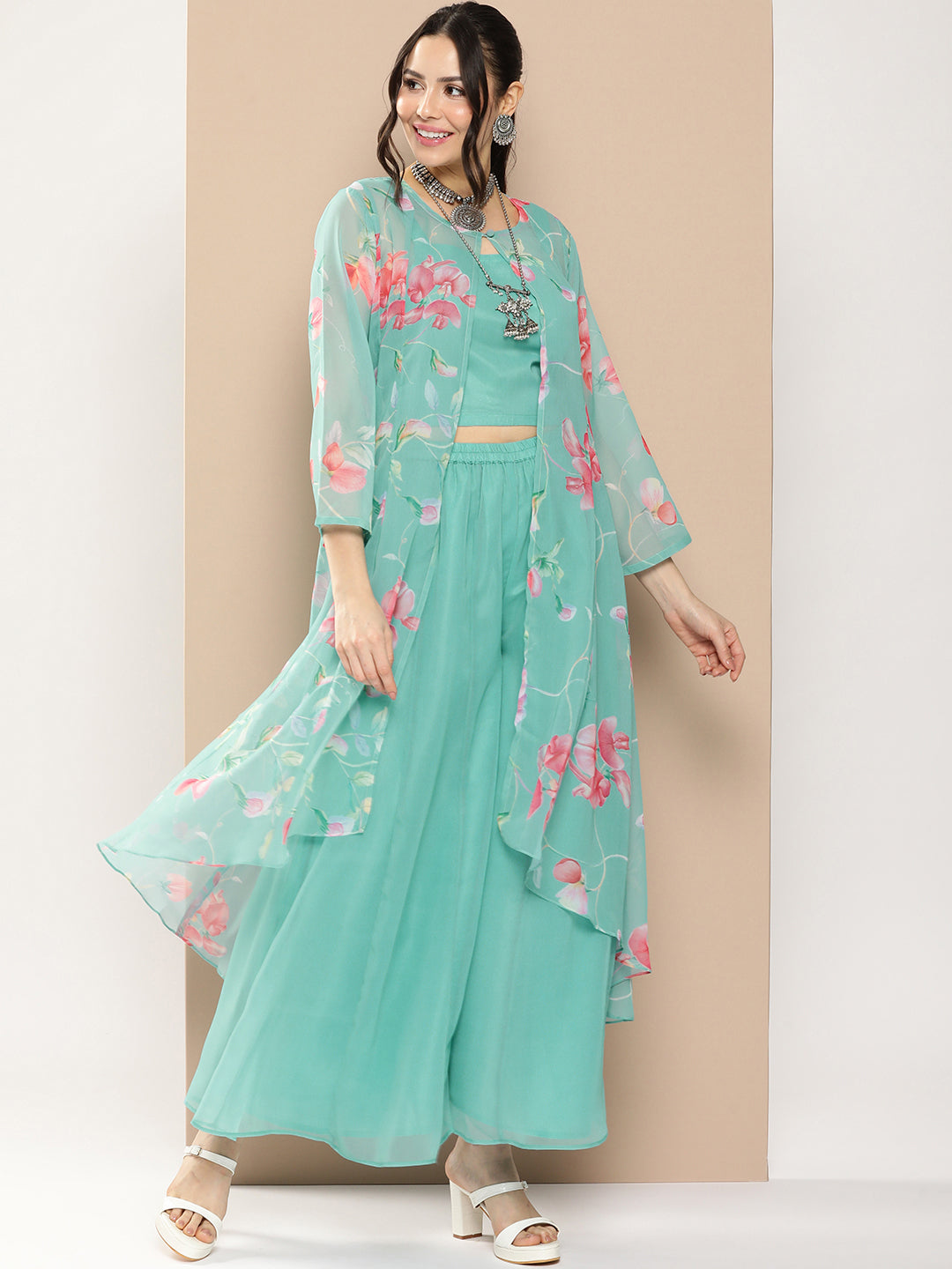 Women's Blue Floral Print Cape & Inner Plain Short Spaghetti With Flared Palazzos