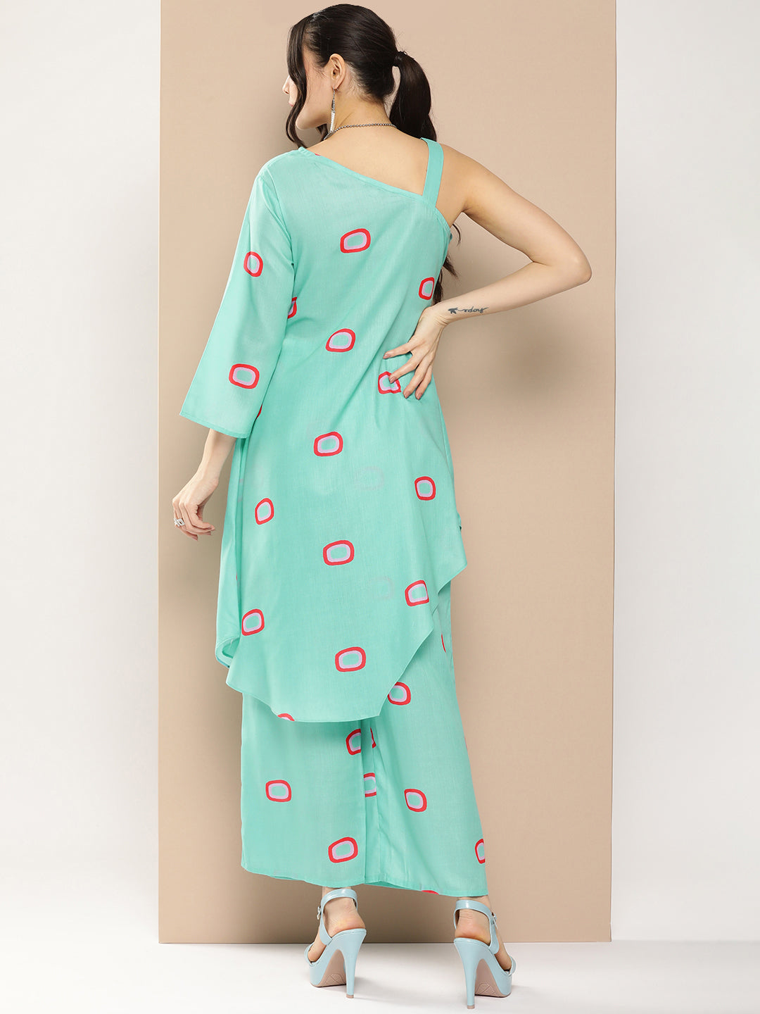 Women's Blue Geometrical Print One Shoulder Kurta With Palazzos