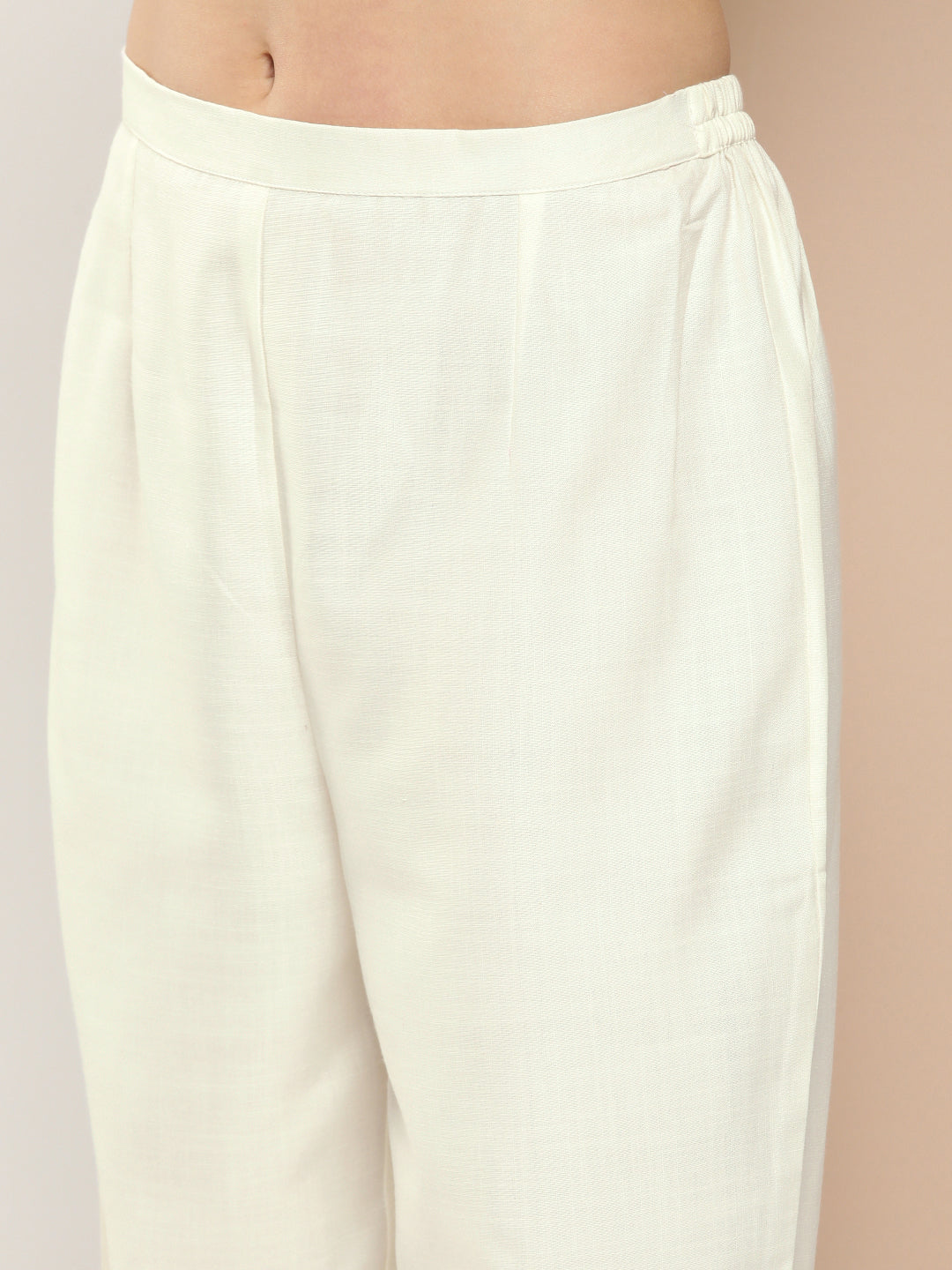 Women's Off White Embroidered Kurta With Off White Solid Palazzos