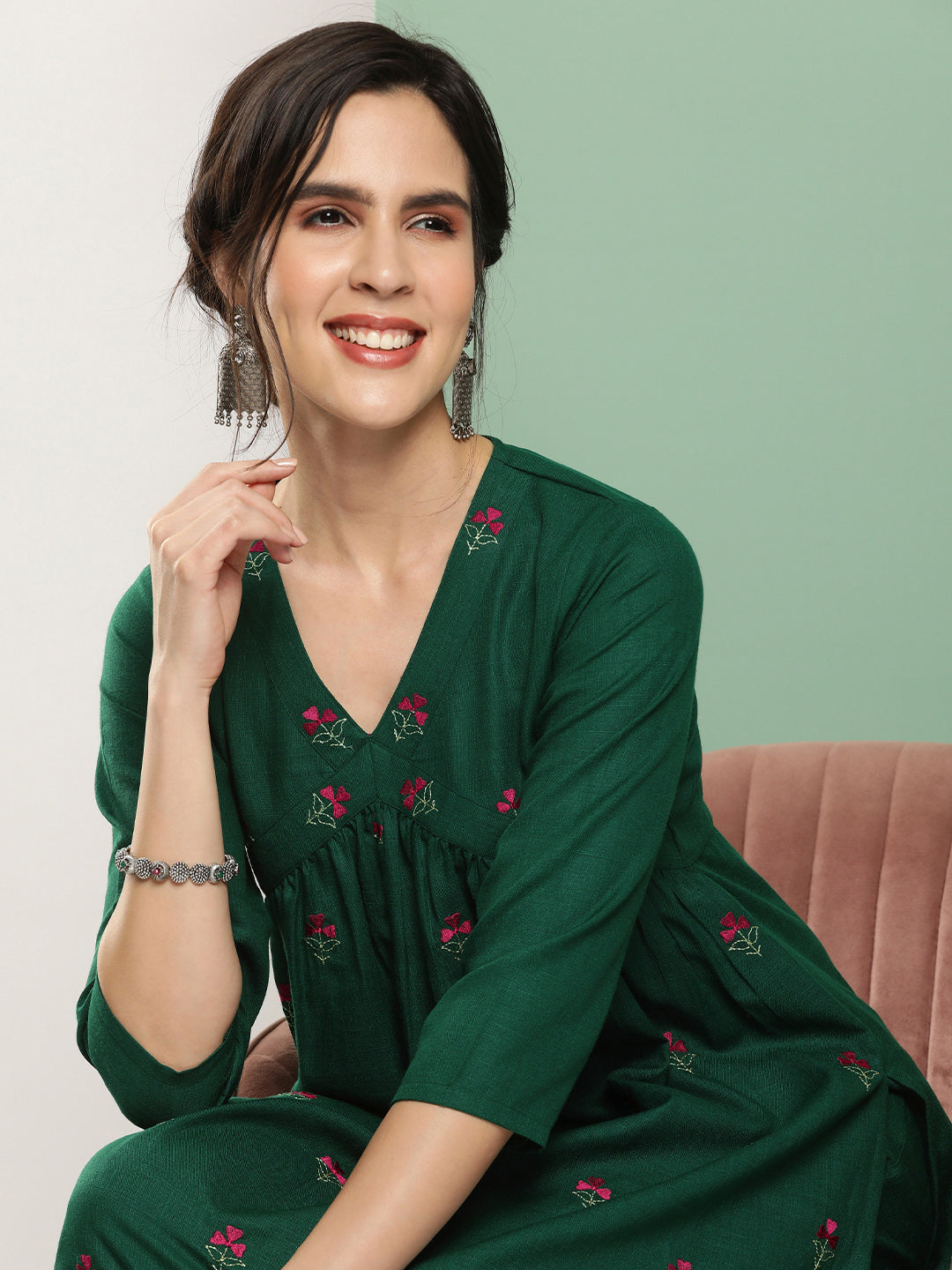 Women's Green Embroidered Kurta With Green Solid Palazzo