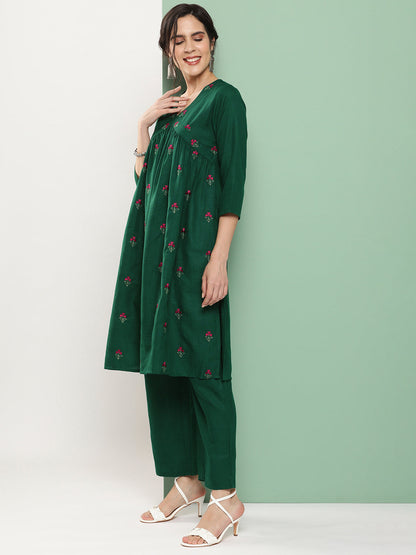 Women's Green Embroidered Kurta With Green Solid Palazzo