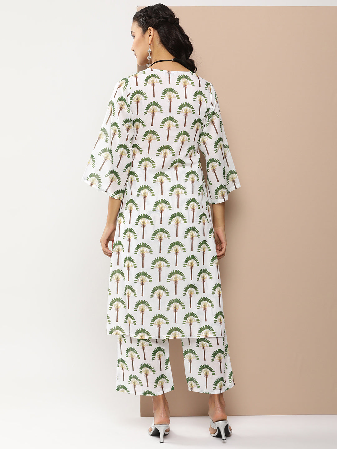 Women's Off White Floral Print Kurta With Off White Floral Print Palazzo