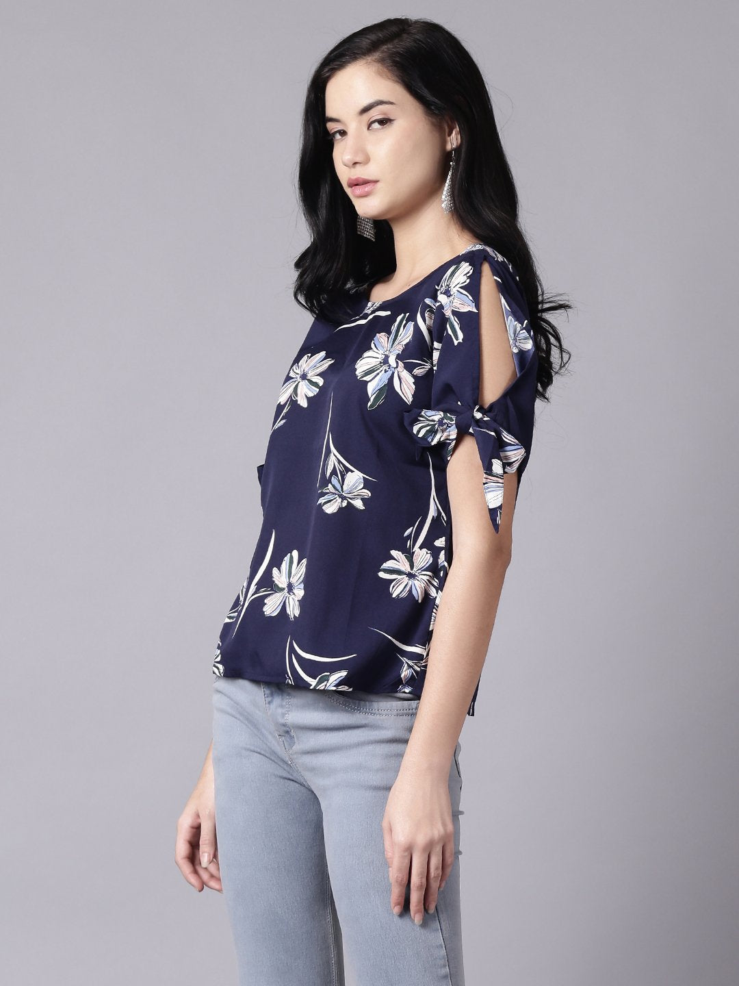 Women's Daima Navy Blue Casual Printed Round Neck Top