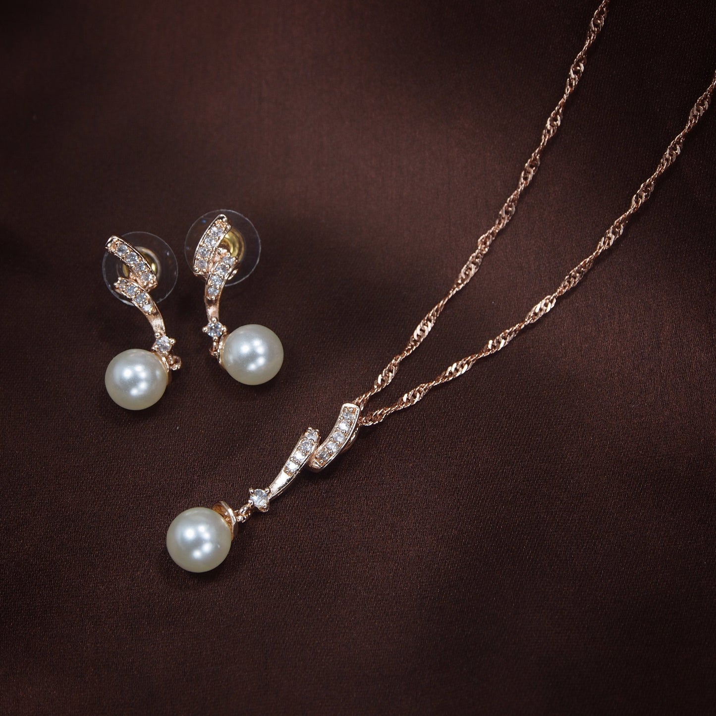 Women's 18k Rose Gold Plated Pearl & Cubic Zirconia Twisted Pendant Necklace Set with Earrings