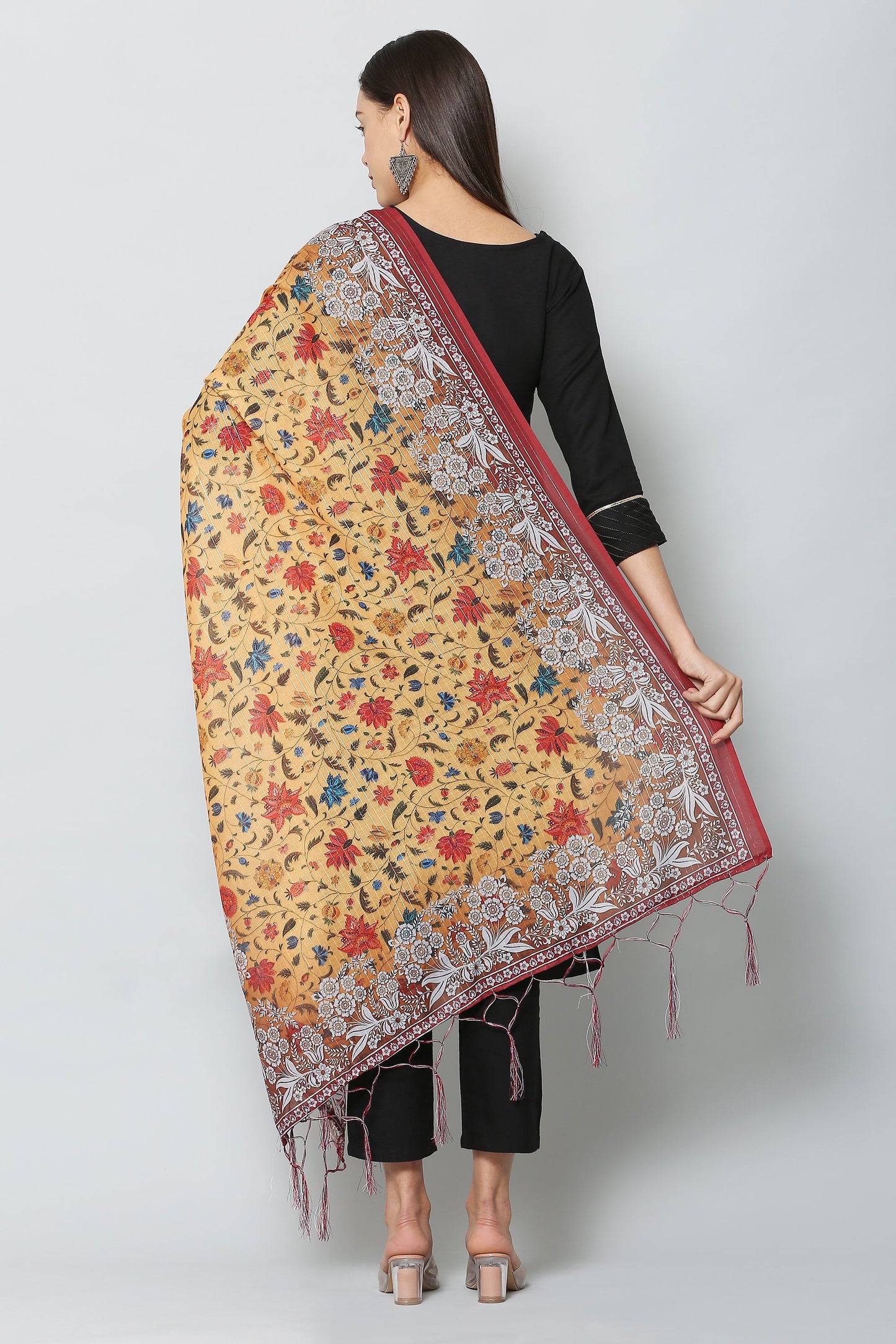 Women's Orange & Yellow Art Muslin Digital Printed Dupatta