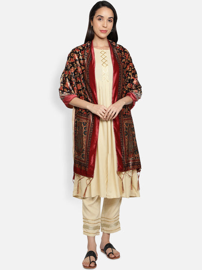 Women's Multicolored Polyster Velvet  Digital Printed Dupatta