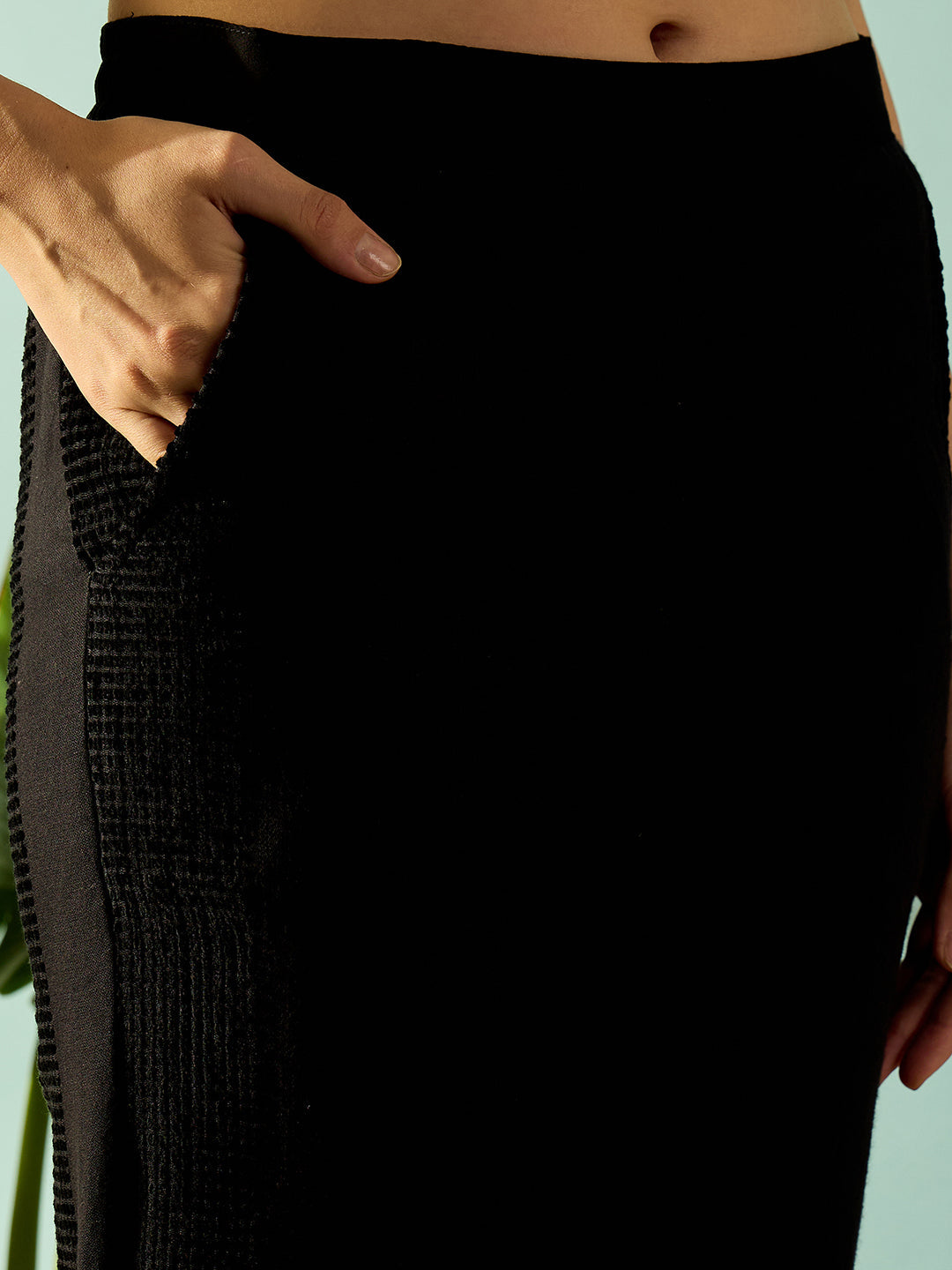 Color_Black