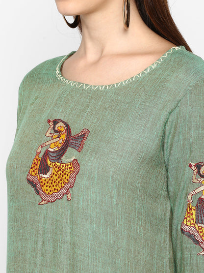 Women's Parrot Green Rayon Kurta By Vbu