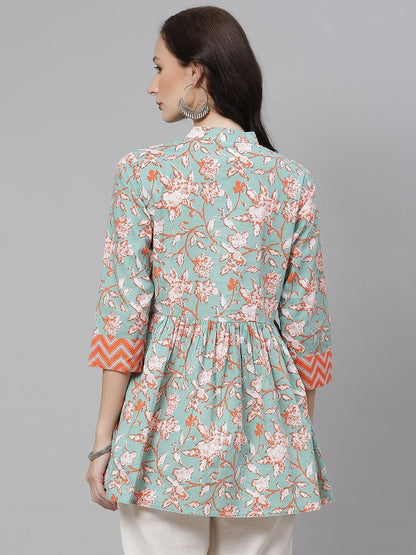 Women's Green Floral Print Flared Short Top