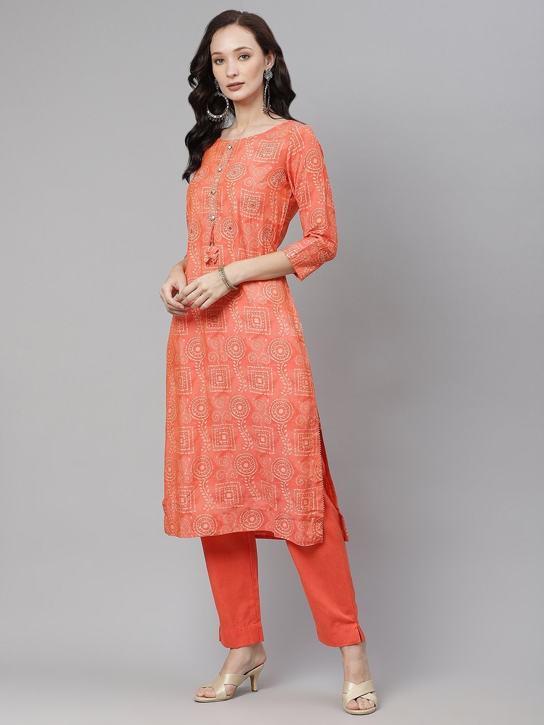 Women's Peach Muslin Kurta And Cotton Pant Set