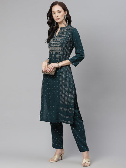 Women's Dark Green Bandhej printed Rayon kurta with pants