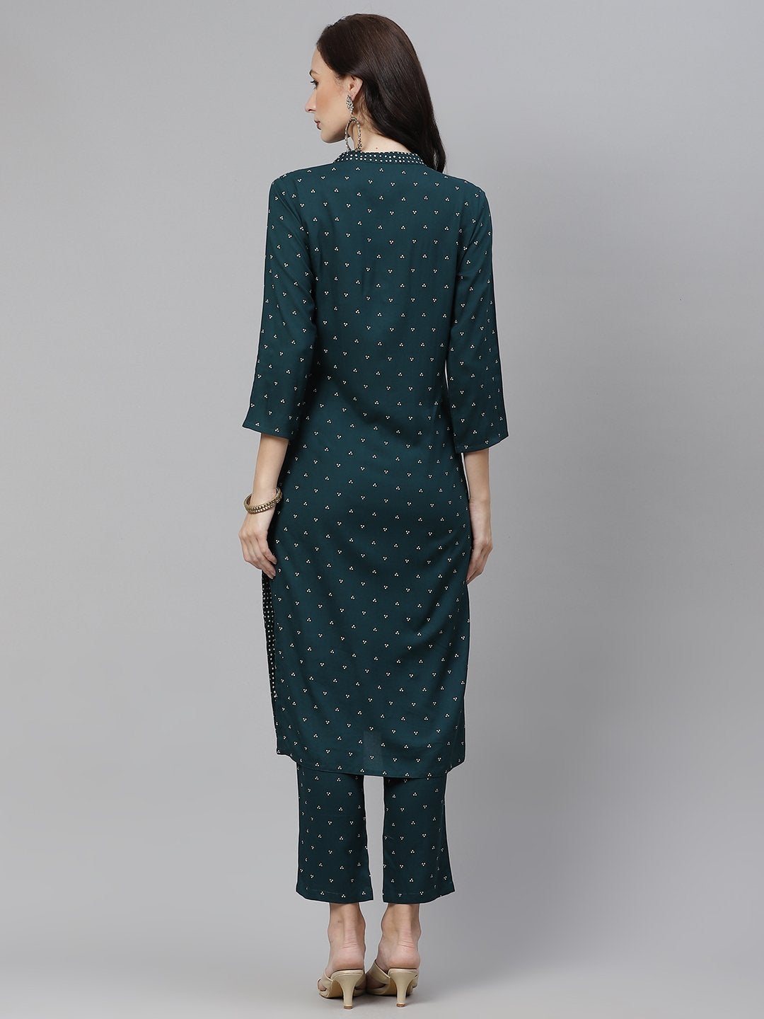 Women's Dark Green Bandhej printed Rayon kurta with pants