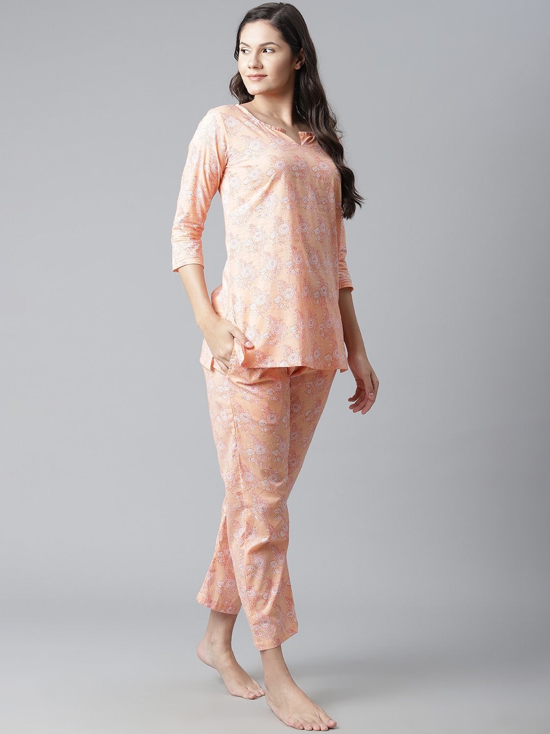 Women's Peach Printed Cotton Nightwear
