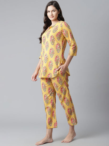 Women's The Dressify Yellow Flower Cotton Motif Nightwear