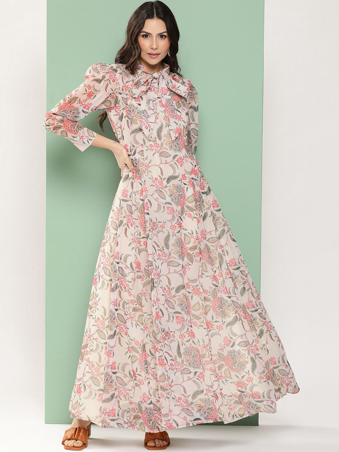 Women's Off-White Printed Long Dress With Tie-Up Neck
