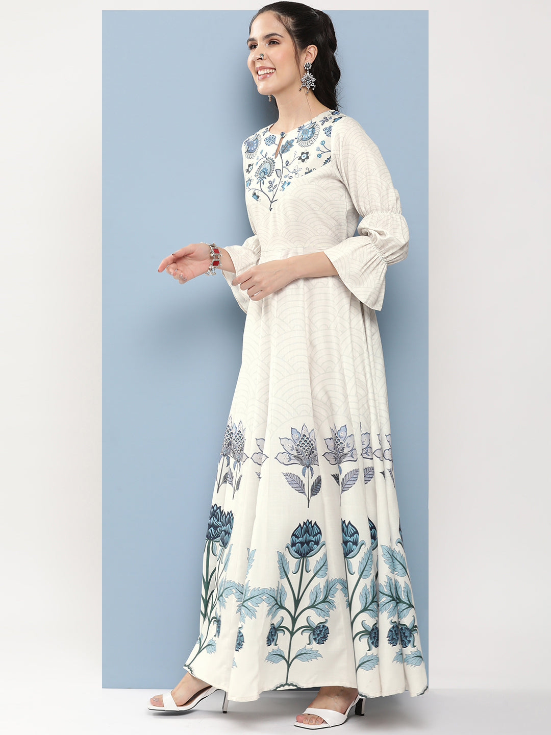 Women's Off-White & Blue Printed Long Dress With Waist Belt
