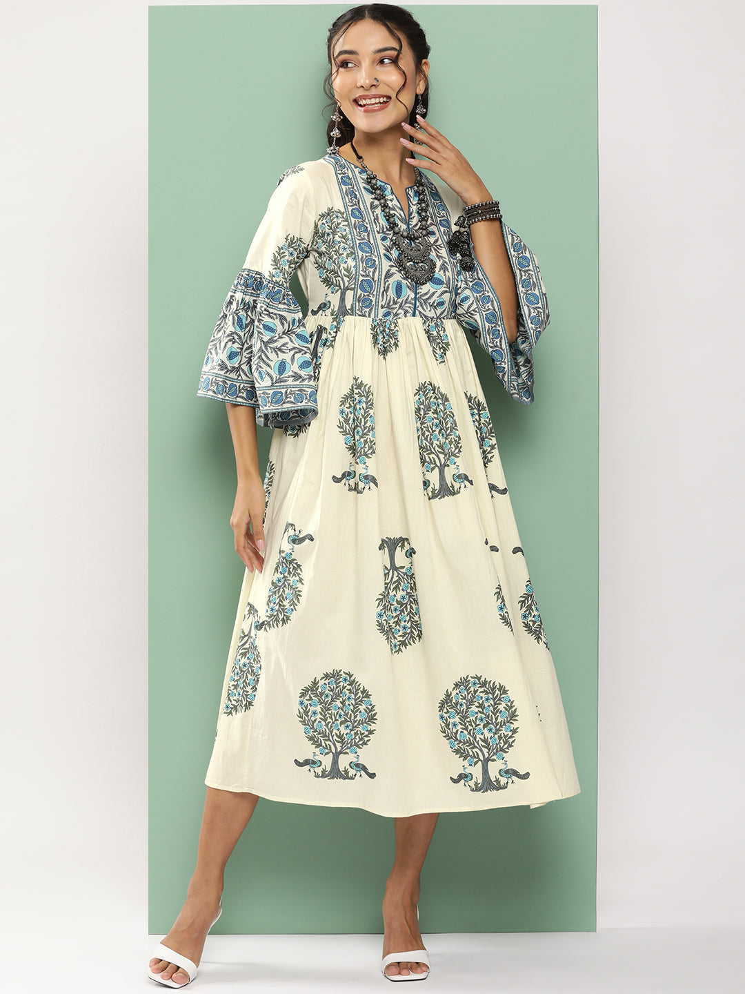 Women's Off-White Printed Long Dress With Waist Belt