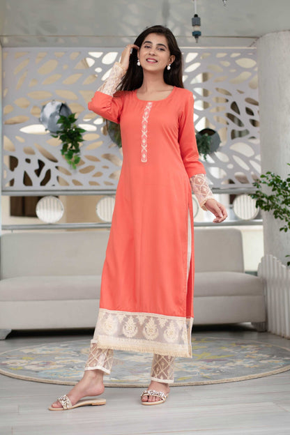 Women's Peach Kurta Set With Thread Work