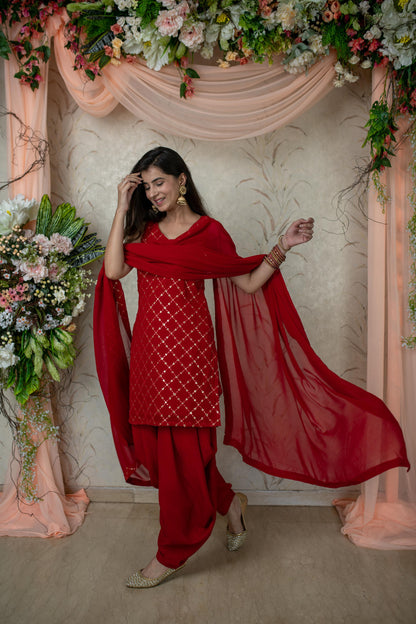 Women's Red Patiala