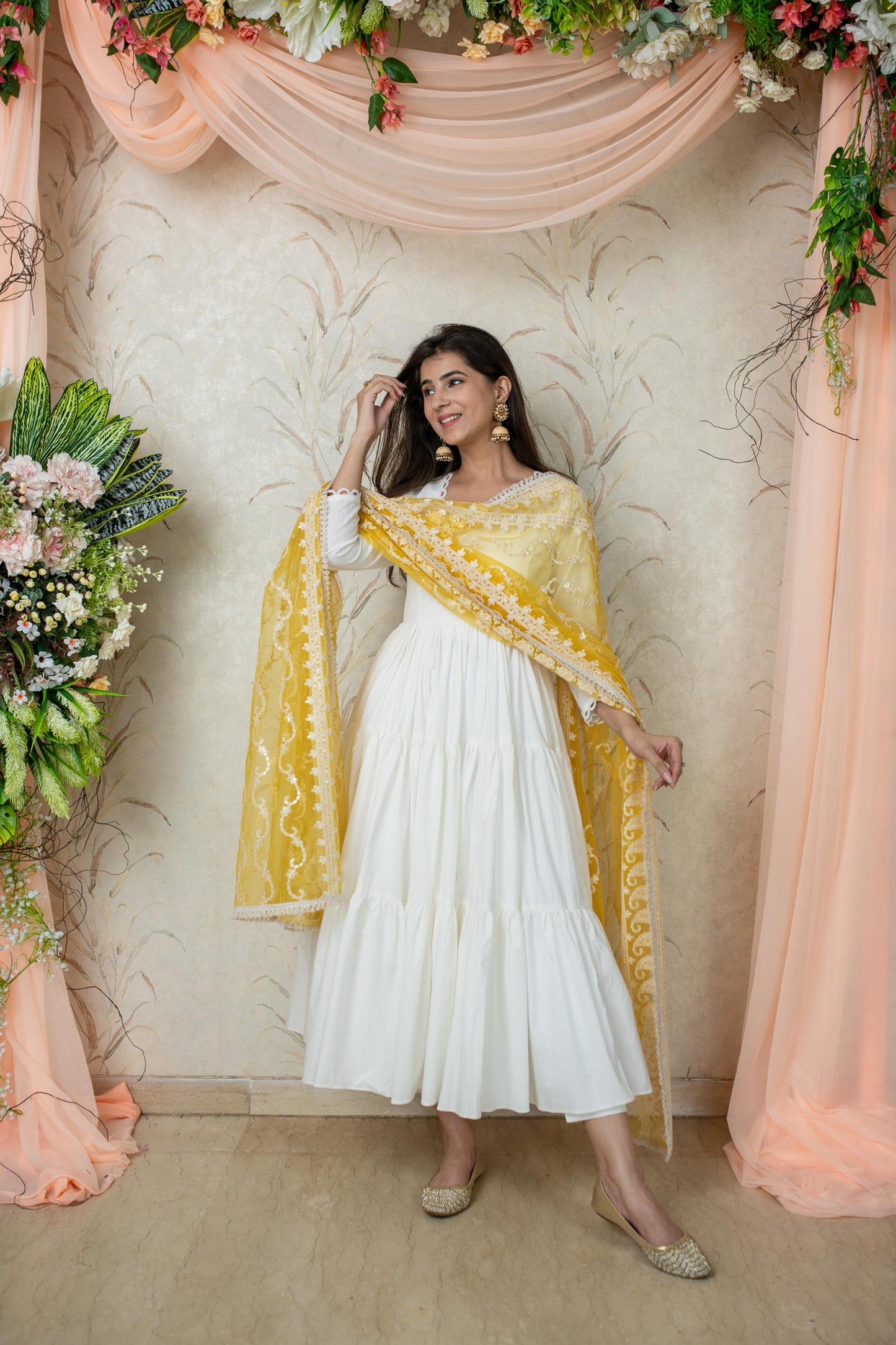 Women's White 3-Tiered Kurta With Dupatta