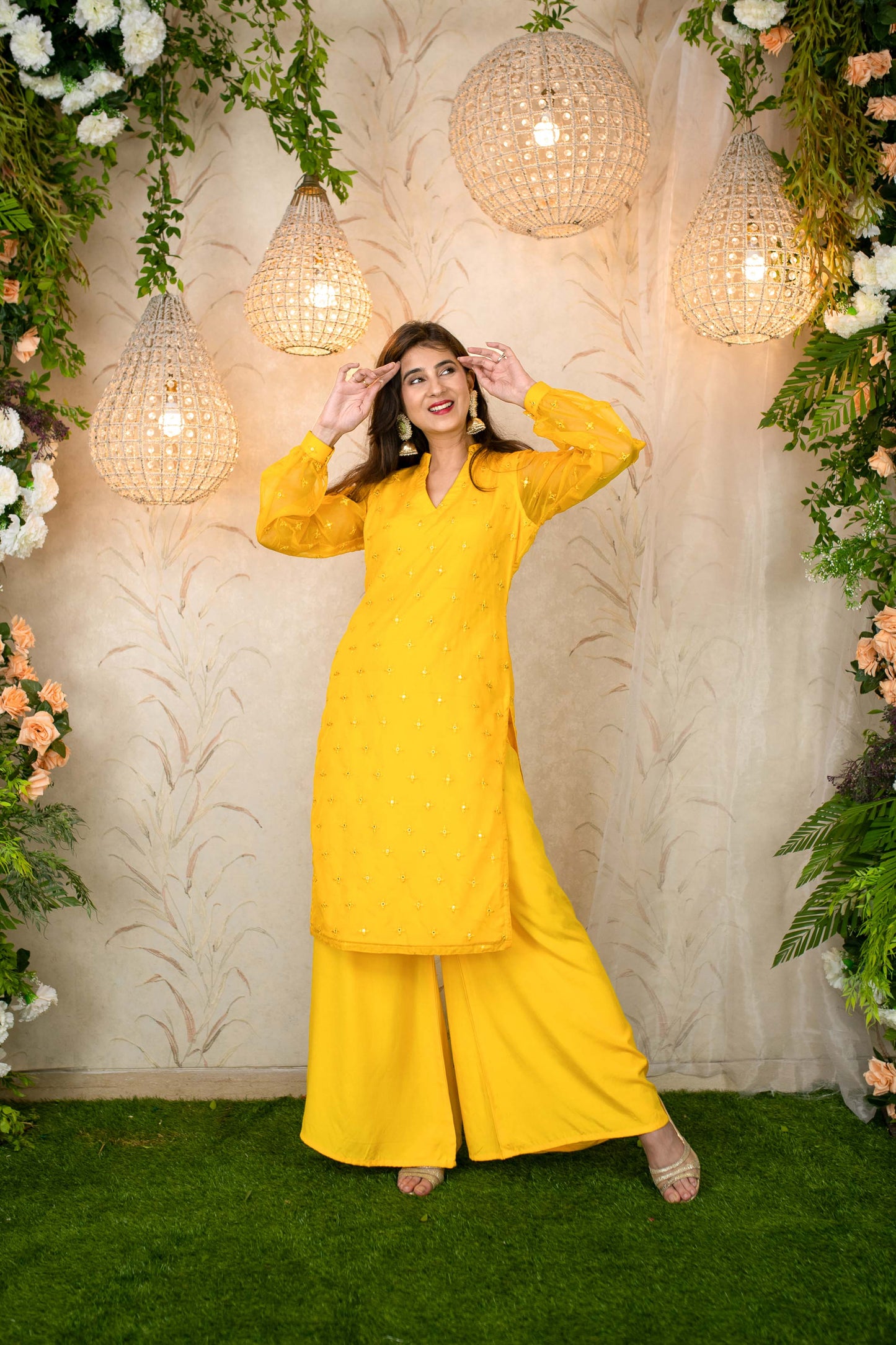 Women's Yellow Mirror Work Organza Kurta With palazzo