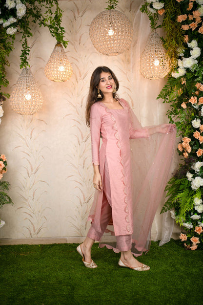 Women's Peach Lace Kurta Set