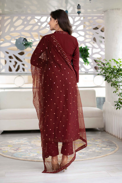 Women's Embellished Maroon Kurta Set (3 Pc Set)