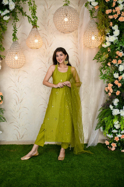Women's Mehandi Green Kurta Set