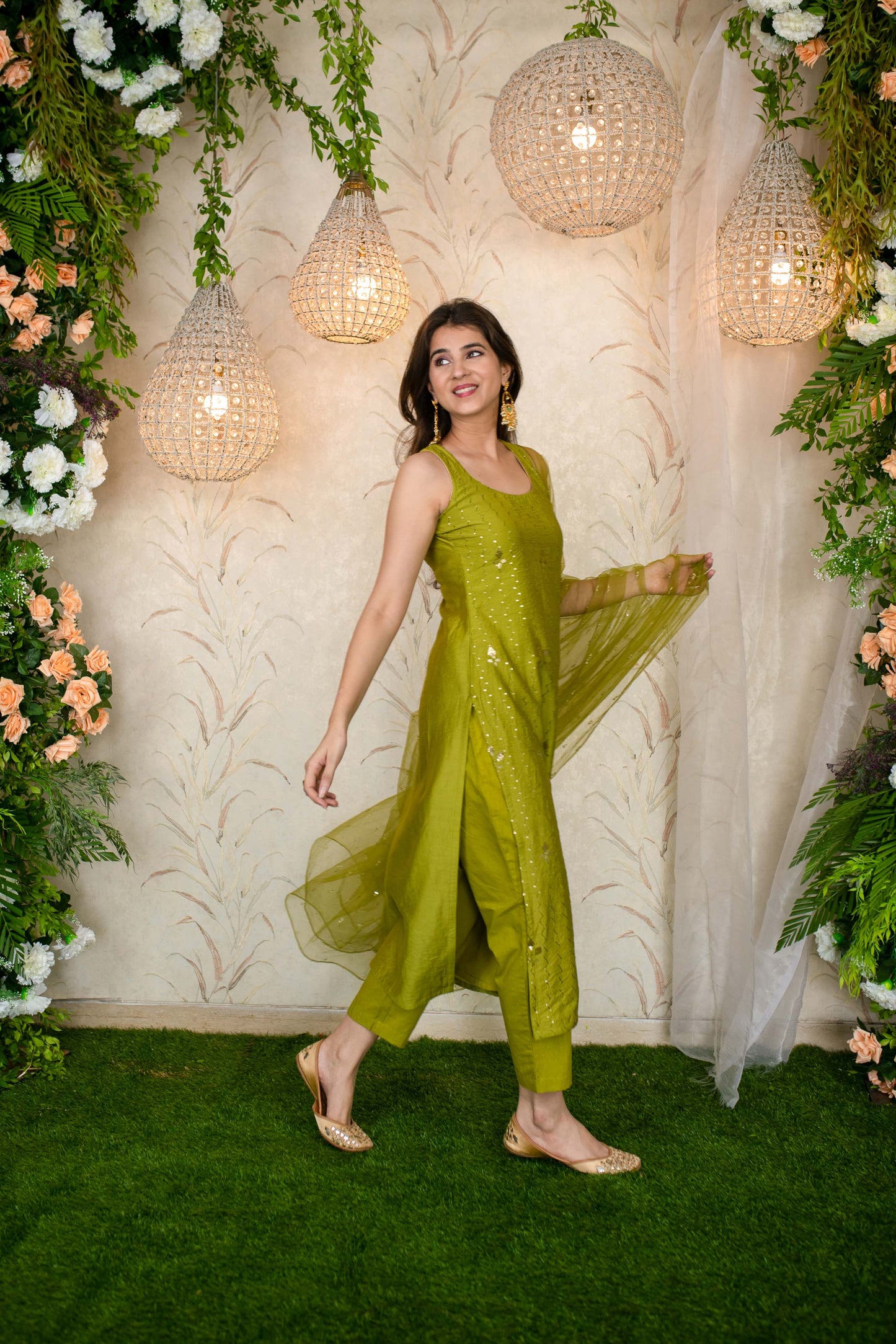 Women's Mehandi Green Kurta Set