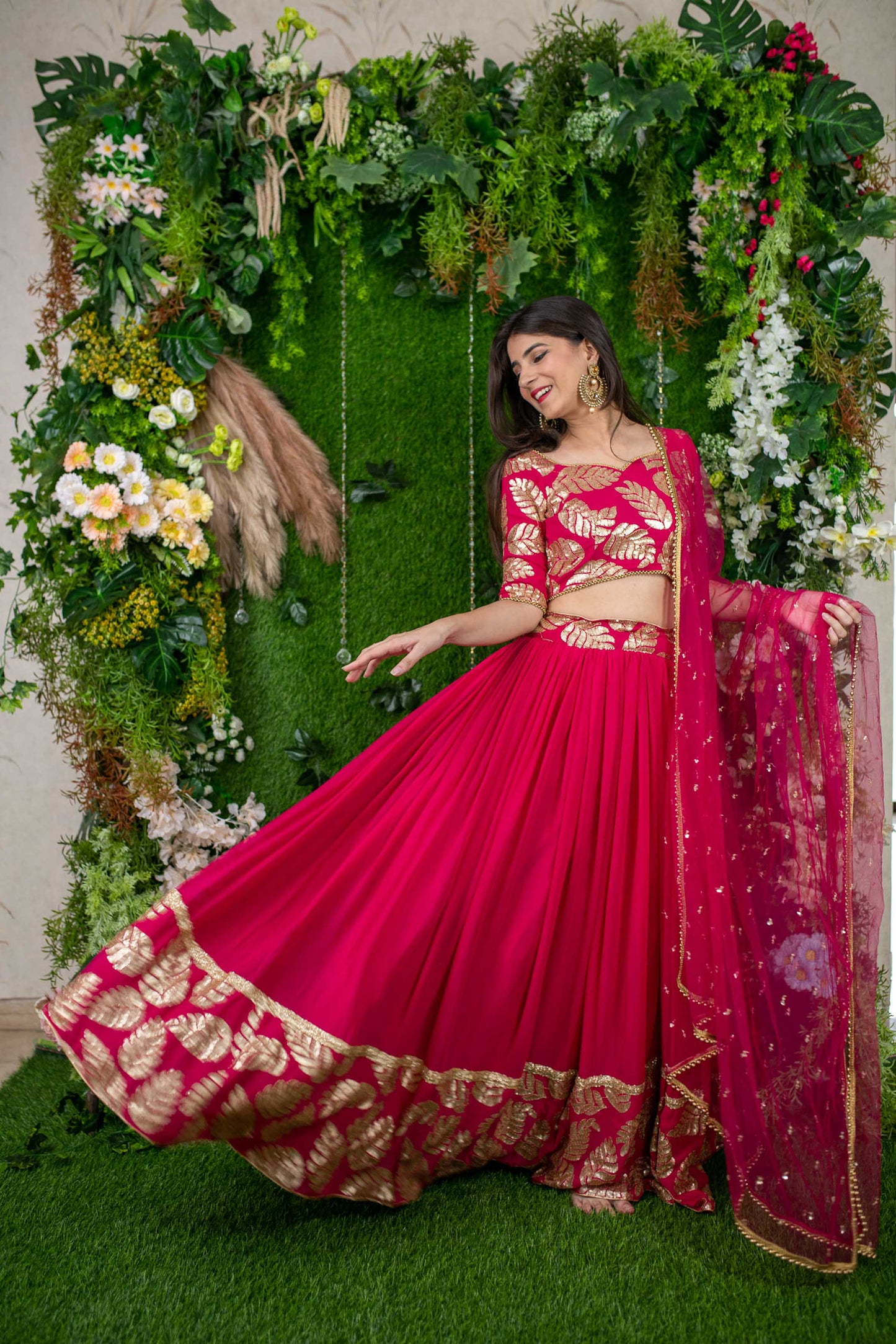 Women's Rani Pink Leaf Daman Lehenga