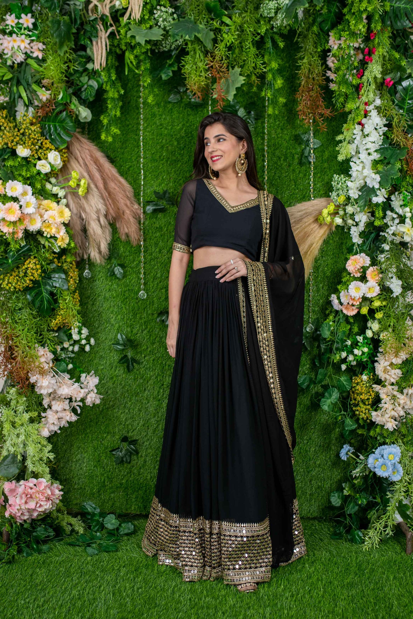 Women's Black And Golden Daman Lehenga