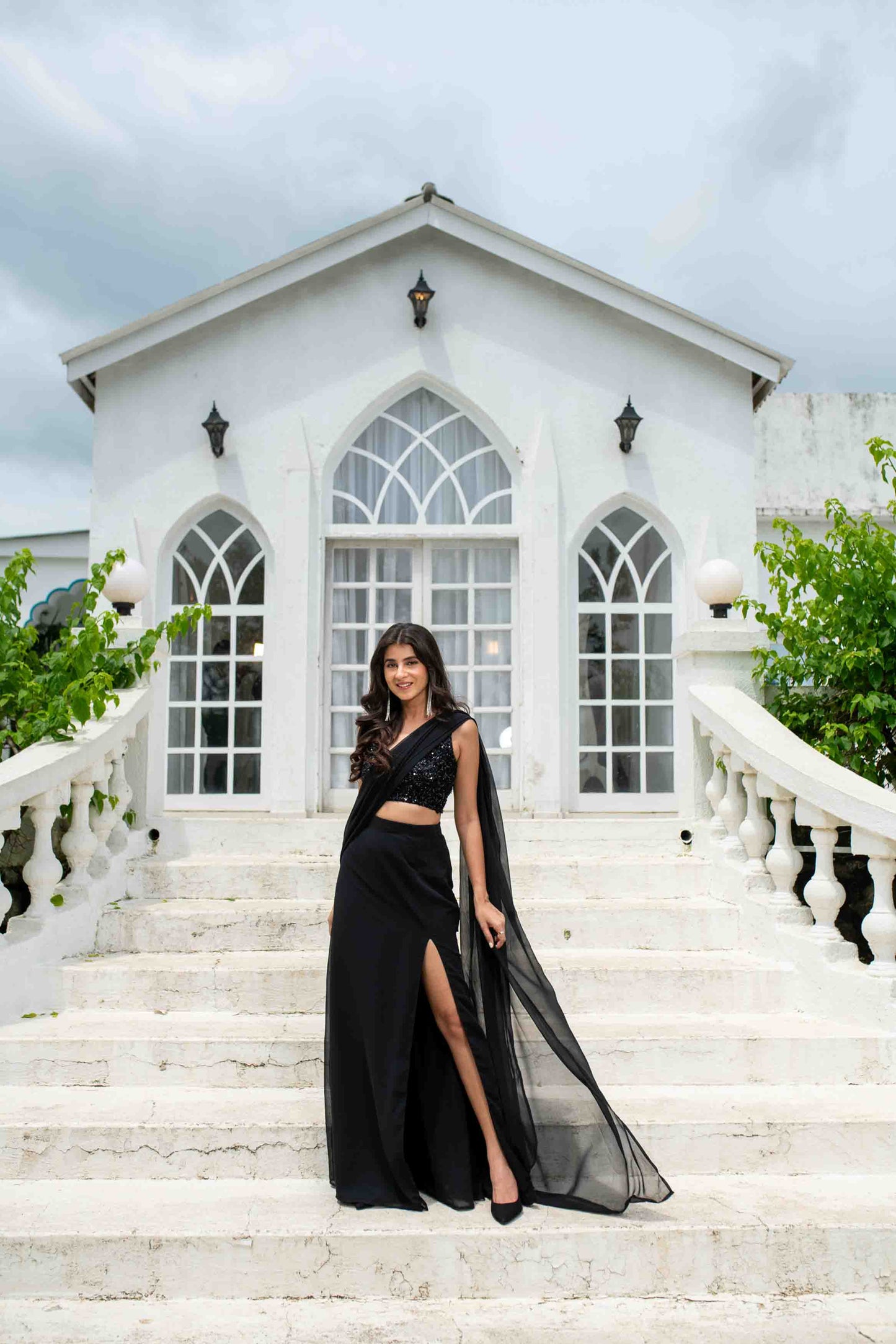 Women's Black Skirt Slit Saree