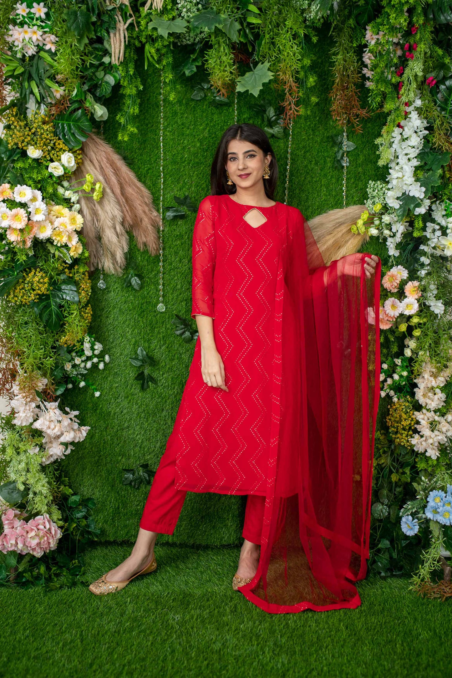Women's Red Thread Work Kurta Set