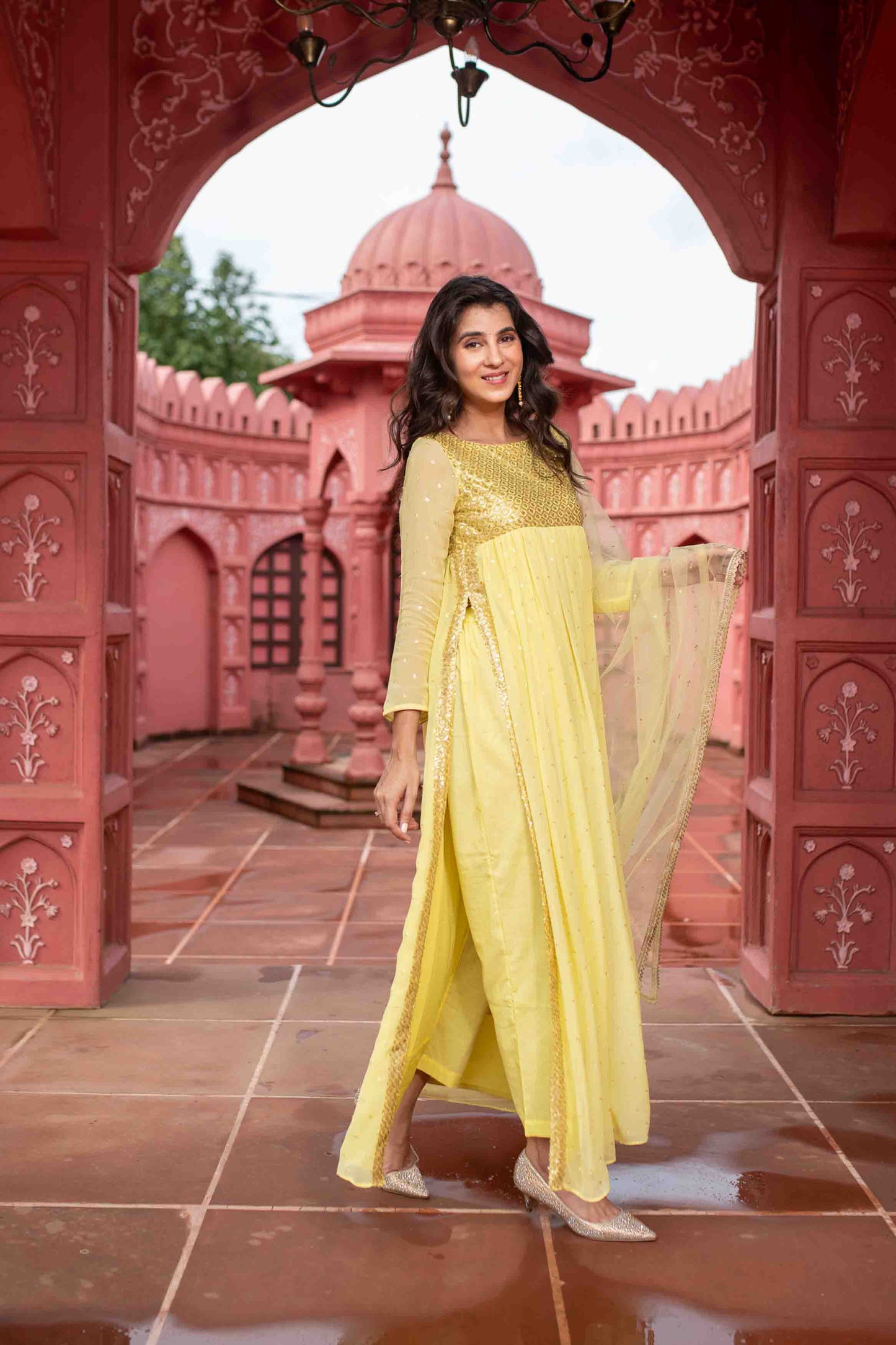 Women's Light Yellow Nayra KurtaÂ Set