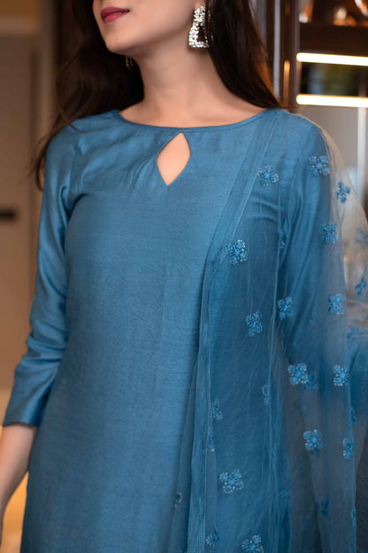 Women's Blue Kurta Set With Dupatta