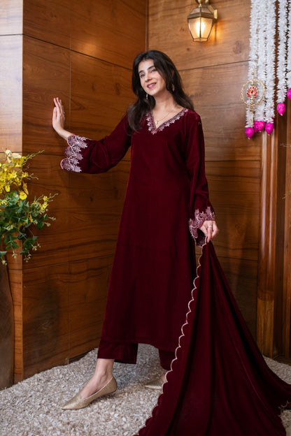 Color_Maroon