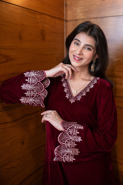 Color_Maroon