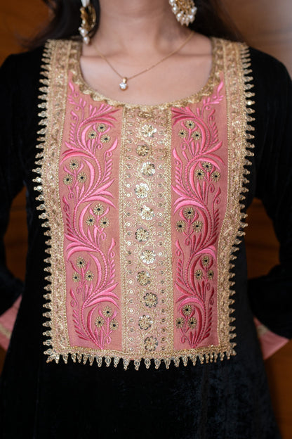 Color_Black