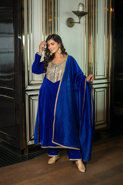 Women's Velvet Electric Bue Long Slit Kurta Set